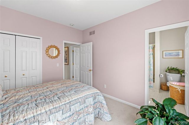 18243 Wingate Drive, Macomb, MI 48042