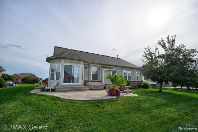 18243 Wingate Drive, Macomb, MI 48042