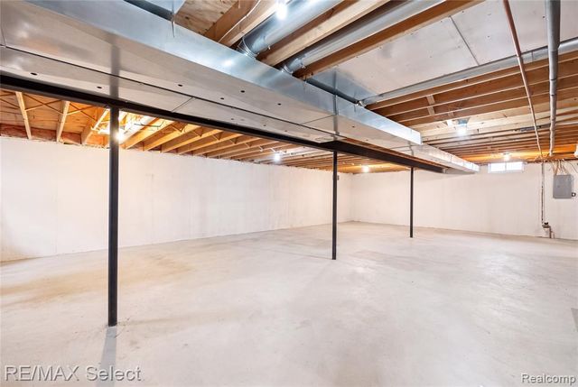 18243 Wingate Drive, Macomb, MI 48042