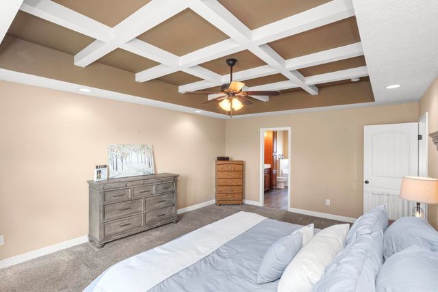 594 Keytown Rd, Portland, TN 37148