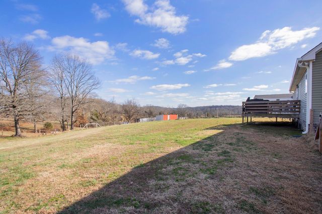 594 Keytown Rd, Portland, TN 37148