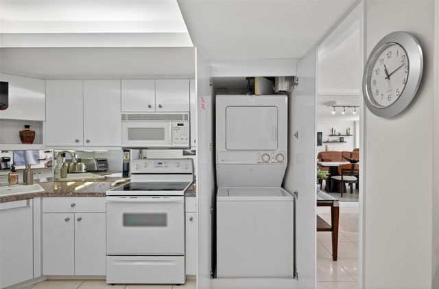 2100 S OCEAN LN 508, Fort Lauderdale, FL 33316