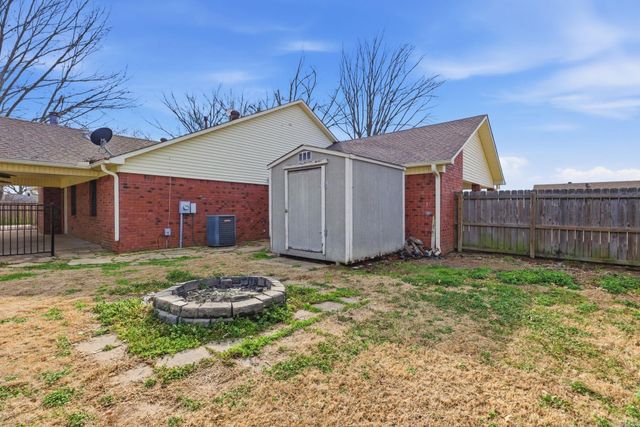 28 Sunset Loop, Lonoke, AR 72086