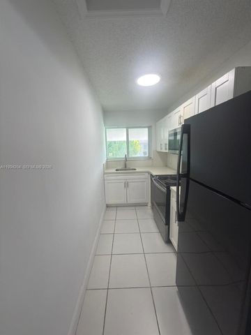 2622 NW 24th St 1B, Miami, FL 33142