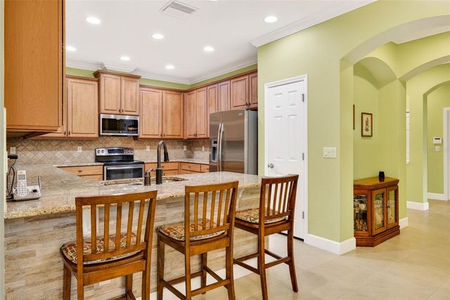 2334 OAKLEY GREEN DRIVE, Sun City Center, FL 33573