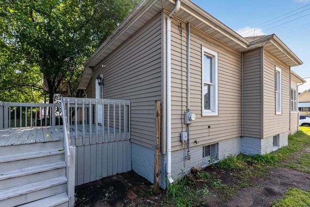 1618 61st STREET, Kenosha, WI 53143