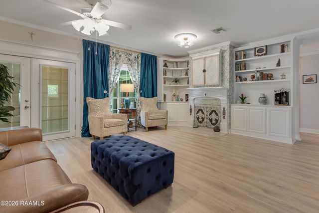 110 Sandalwood Drive, New Iberia, LA 70563