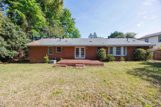 1585 Westminister Drive, Macon, GA 31204