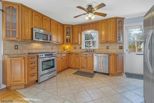 171 Rainbow Trl, Parsippany-troy Hills Twp., NJ 07834