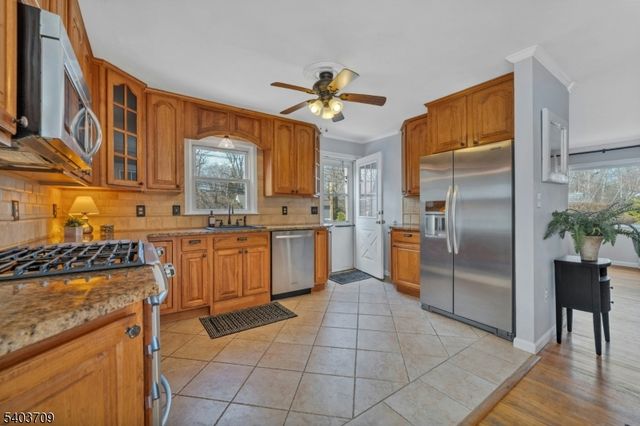 171 Rainbow Trl, Parsippany-troy Hills Twp., NJ 07834