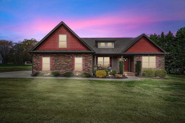 104 Millstone Dr Drive, Campobello, SC 29322