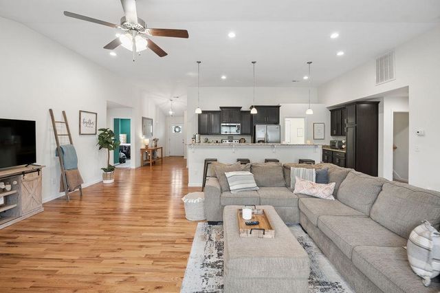 104 Millstone Dr Drive, Campobello, SC 29322