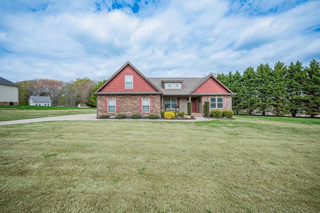 104 Millstone Dr Drive, Campobello, SC 29322