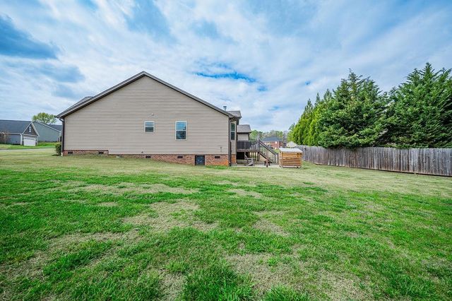 104 Millstone Dr Drive, Campobello, SC 29322