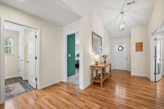 104 Millstone Dr Drive, Campobello, SC 29322