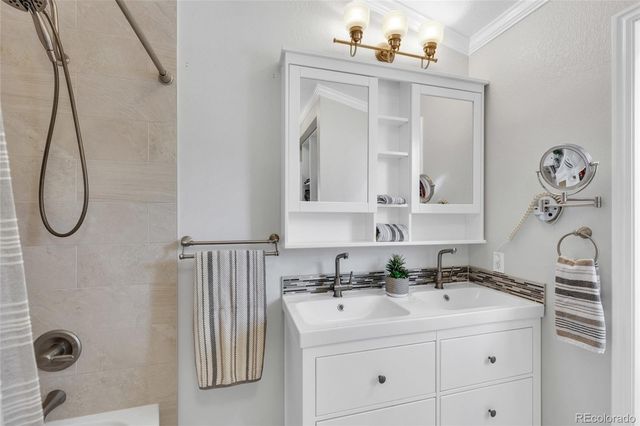 8579 Sweet Clover Way, Parker, CO 80134