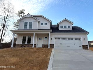 3821 Bankergate Court, Fayetteville, NC 28311