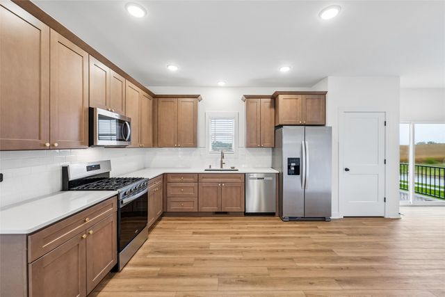 1677 22nd Avenue SE, Altoona, IA 50009