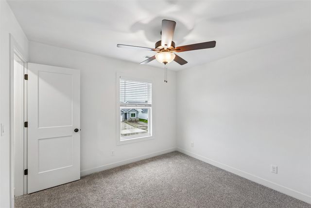 1677 22nd Avenue SE, Altoona, IA 50009