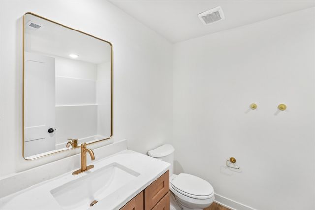 1677 22nd Avenue SE, Altoona, IA 50009