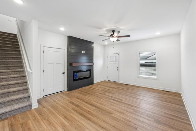 1677 22nd Avenue SE, Altoona, IA 50009
