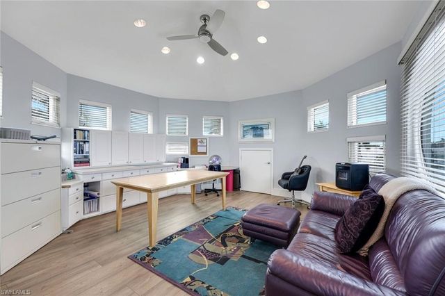 375 Germain AVE, Naples, FL 34108