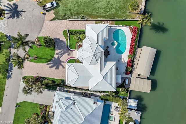 375 Germain AVE, Naples, FL 34108