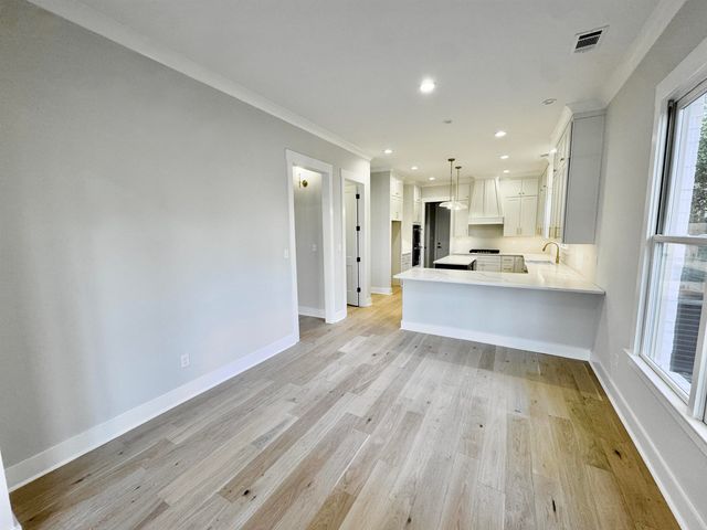 354 AVON RD, Memphis, TN 38117