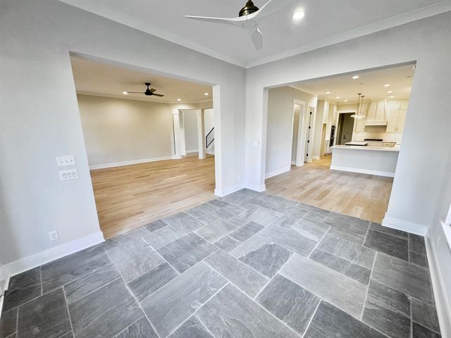 354 AVON RD, Memphis, TN 38117