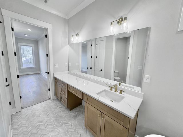 354 AVON RD, Memphis, TN 38117