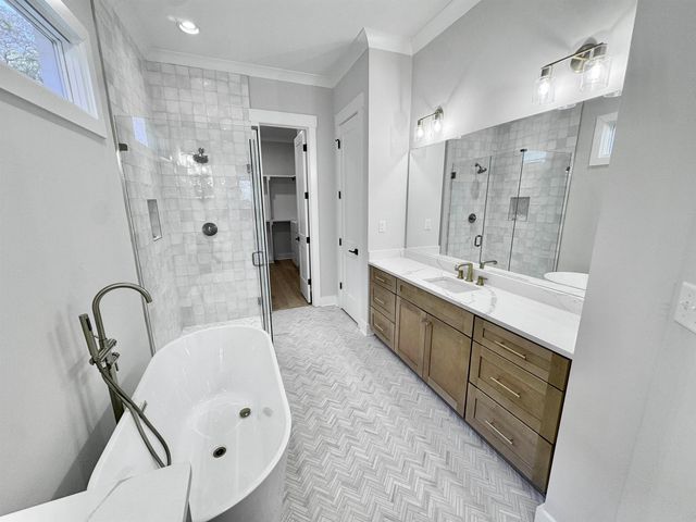 354 AVON RD, Memphis, TN 38117