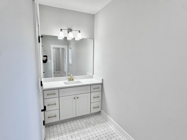 354 AVON RD, Memphis, TN 38117