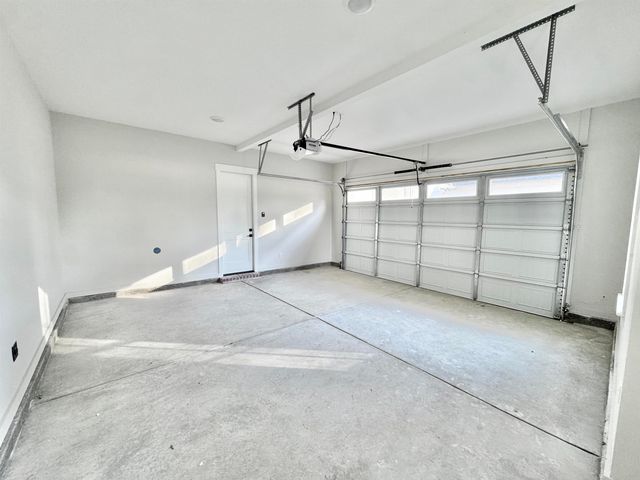 354 AVON RD, Memphis, TN 38117