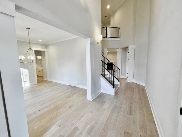 354 AVON RD, Memphis, TN 38117