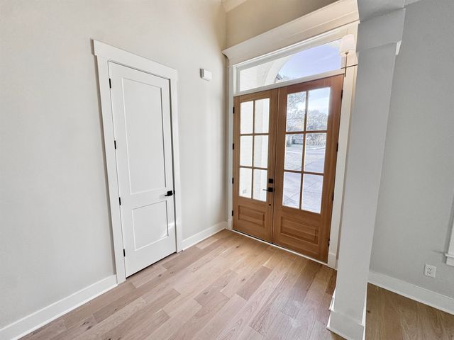 354 AVON RD, Memphis, TN 38117