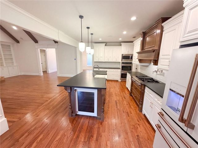 7510 Sunridge Lane, Douglasville, GA 30135