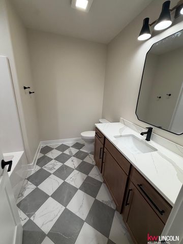 3653 Wilderness Hills Boulevard, Lincoln, NE 68516