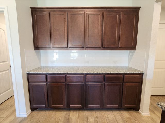 4709 Avion Drive, Sanger, TX 76266