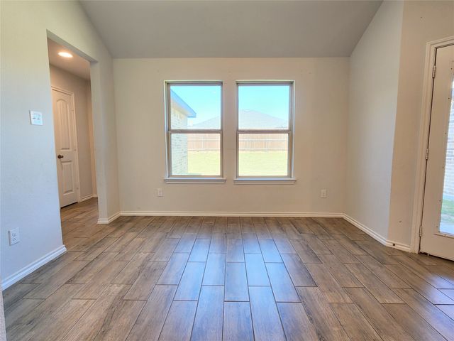 4709 Avion Drive, Sanger, TX 76266