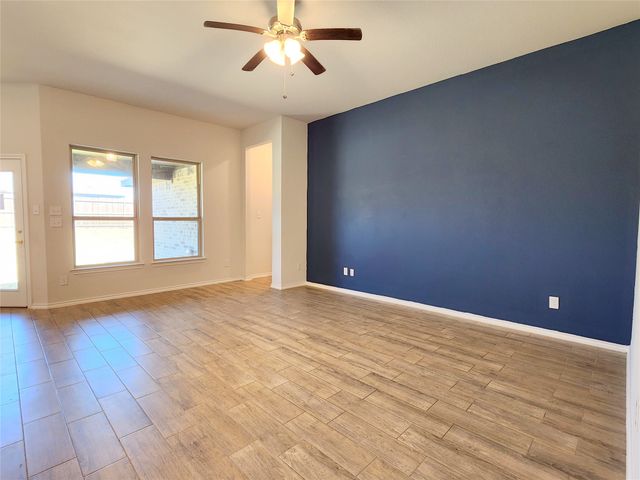 4709 Avion Drive, Sanger, TX 76266