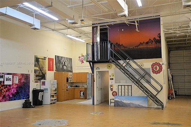 1680 W 33rd Pl 1680, Hialeah, FL 33012