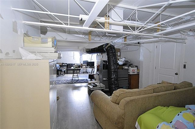 1680 W 33rd Pl 1680, Hialeah, FL 33012