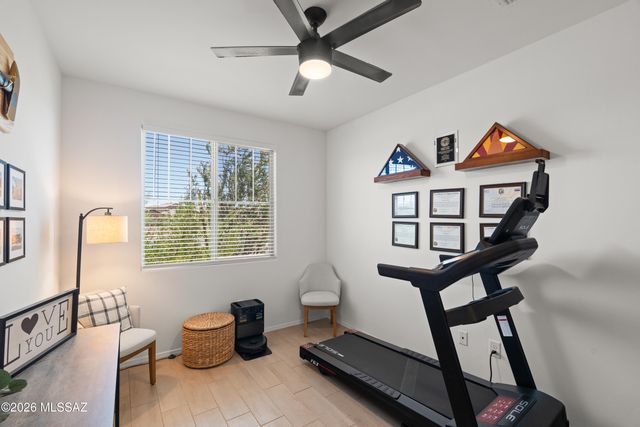 10462 W Chadwick Drive, Marana, AZ 85653