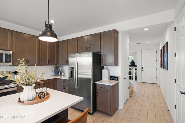 10462 W Chadwick Drive, Marana, AZ 85653