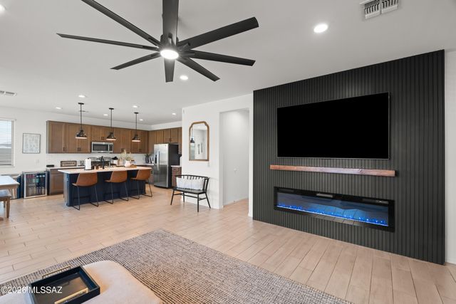 10462 W Chadwick Drive, Marana, AZ 85653