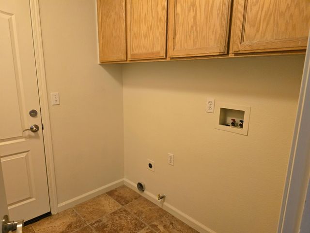 5509 Pountsmonth Dr, Salida, CA 95368