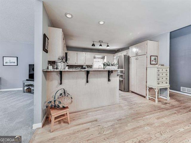 5855 Wills Lake Road, Cumming, GA 30040