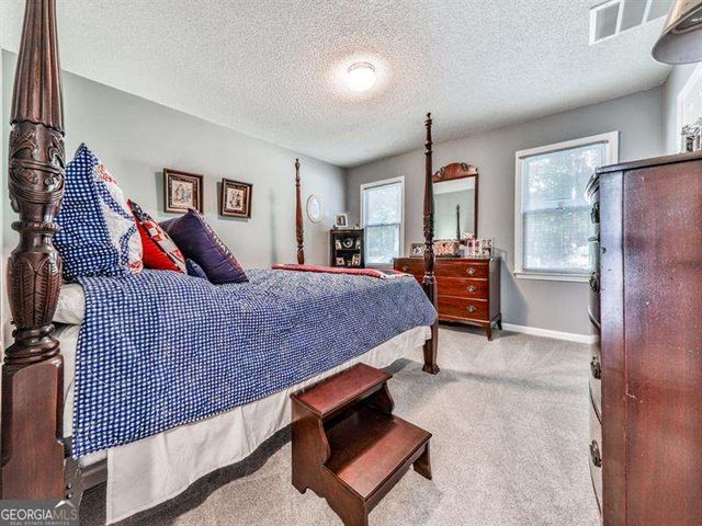 5855 Wills Lake Road, Cumming, GA 30040