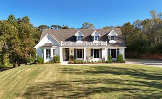 2904 S Broken Bow Road, Edmond, OK 73013