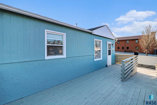 412 S Jefferson Ave Avenue, Sioux Falls, SD 57104